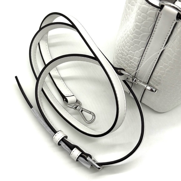 Michael Kors Carson Small Crocodile Embossed Satchel Bag
Optic White - Picture 8 of 10